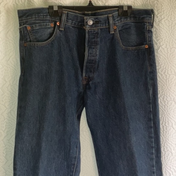 Levi's Classic Blue Straight Jeans - Picture 6 of 10